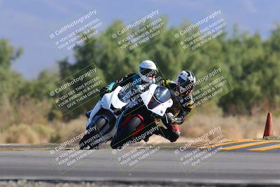 media/Nov-06-2022-SoCal Trackdays (Sun) [[208d2ccc26]]/Turn 7 Set 1 (1050am)/